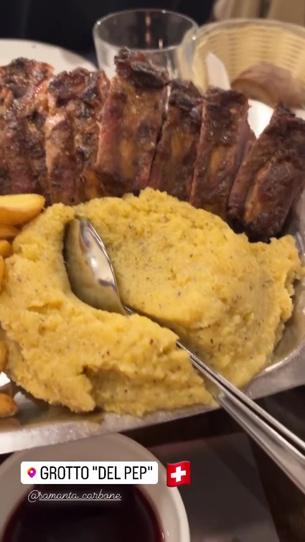 Costine e polenta